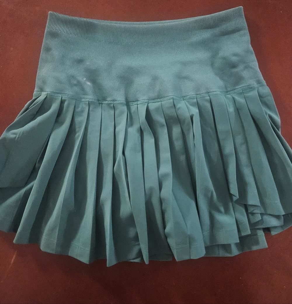 Wilson Current Collection Midtown Wrap Kelly Cour… - image 5